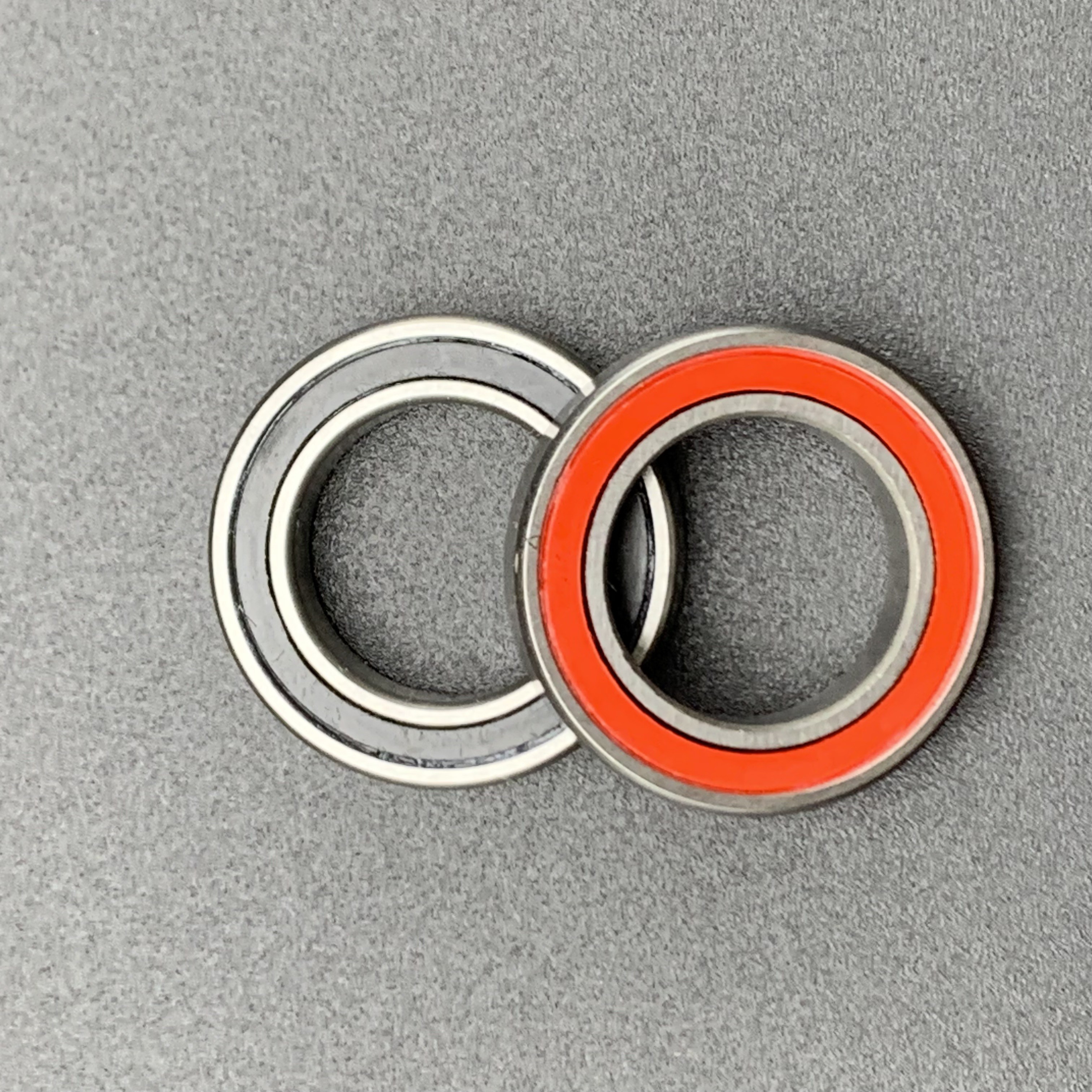 71802 AC-2RZ P4DU Super Precision Angular Contact Ball Bearing OEM ODM 7802