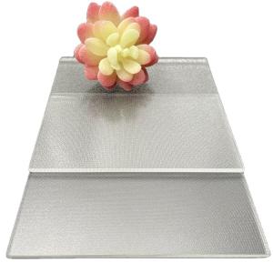 China 2mm 3.2mm 4mm low iron window glass solar panel glass price solar glass for photovoltaic green house factory