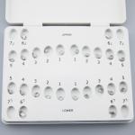 Manual Power Source Orthodontic Brace Bracket For Roth Prescription Treatment