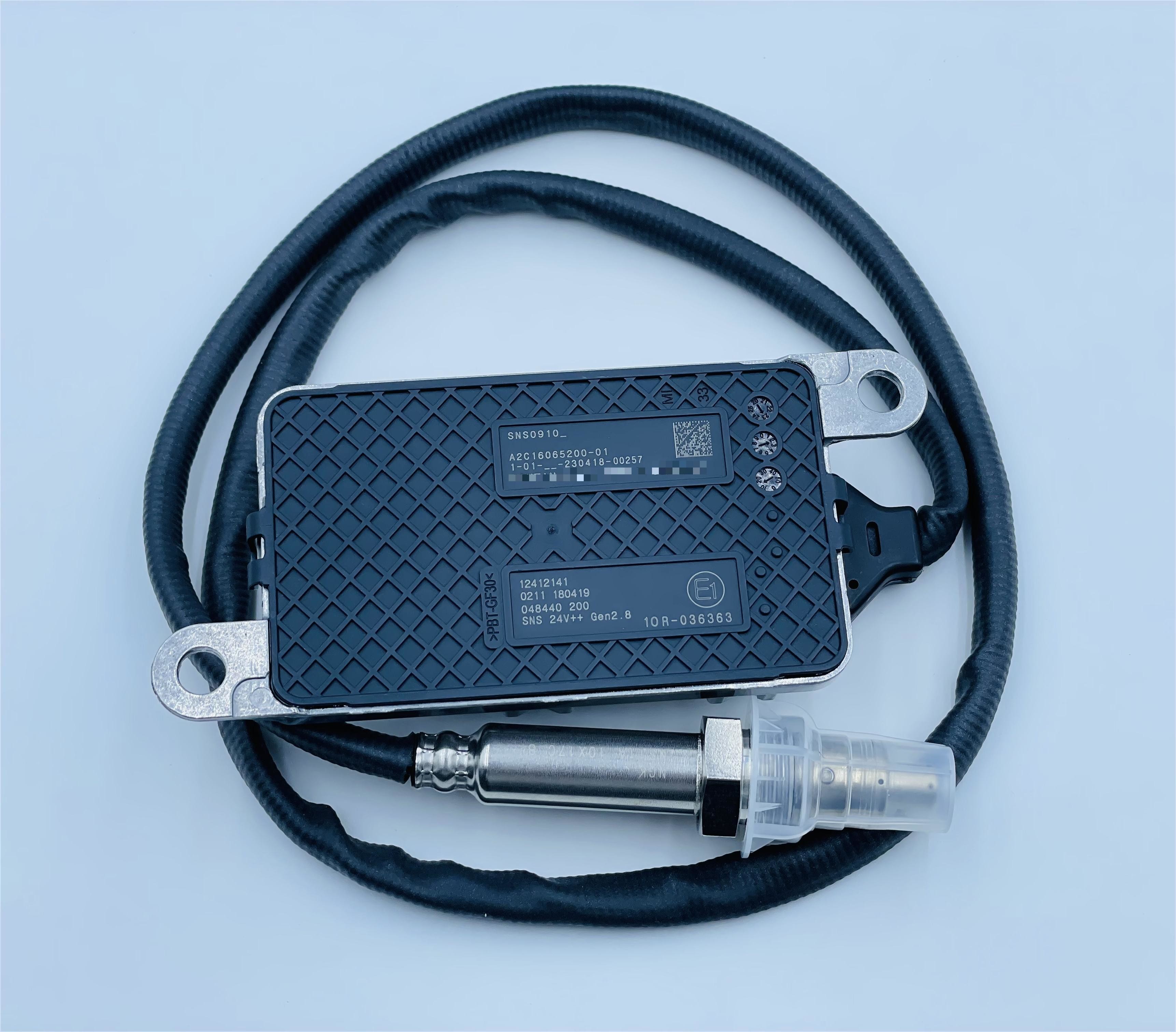 24V Nitrogen Oxide NOx Sensor Fit For LIEBHERR OEM 12412151 SNS0910