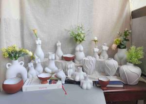 China Factory Direct Supply Classic Handmade Pottery Clay Flower Pot Porcelain Ceramic Statued Vase For Home Decor factory