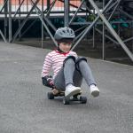 100w 15KM/H Bluetooth Portable Electric Skateboard With PU 70MM Wheel Brushless