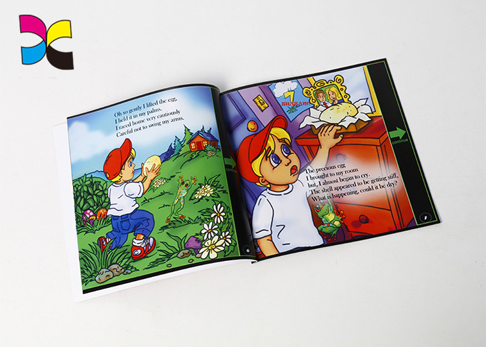 Eco - Friendly Pretty House Magazine With Perfect Binding / Flexor Printing