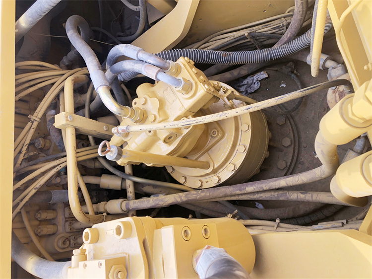 Original Hydraulic Valve Used Cat325B Crawler Chain Excavator for Construction