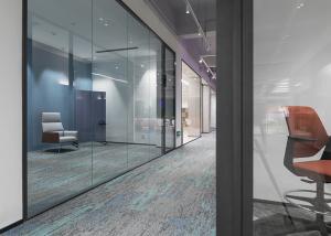 China Office Partition Walls Redefining Workspace Design For Modern 108mm Thickness Frameless Or Framed factory