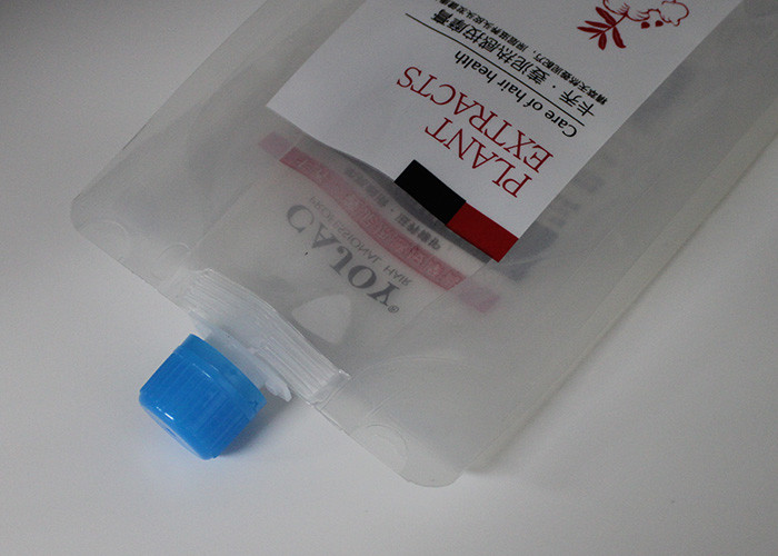 PE Corrosion Proof Plastic Pour Spout Caps For Automobile Glass Cleaner Package Bag