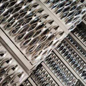 China Thickness 2.0-4.0mm Grip Strut Plank Grating Diamond Plank Grating Slip Resistance factory