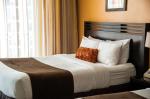 Ha Noi hotel style apartment furniture of guestroom single bed with wood dining