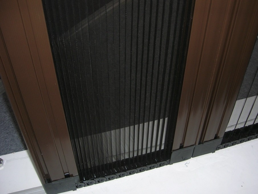 0.28mm Thickness fiberglass window screen mesh for High-Performance Windows