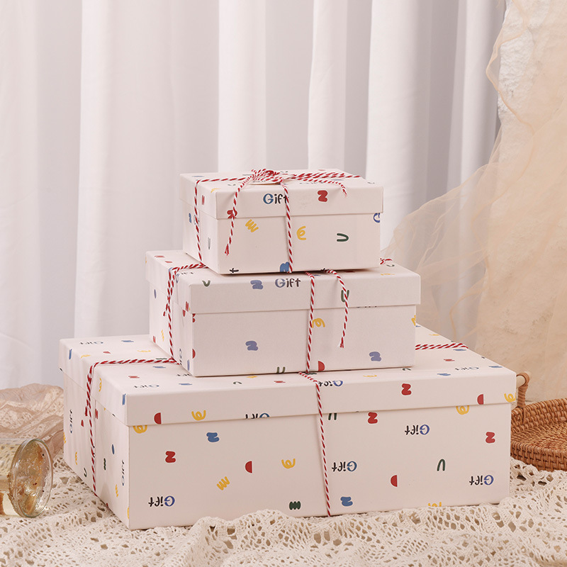 Perfume 15cm Packaging Paper Box Skin Care Packaging Box Holiday Gift Box
