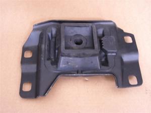 China Left Manual Transmission Mount Replacement For Ford Mondeo 2.0L factory