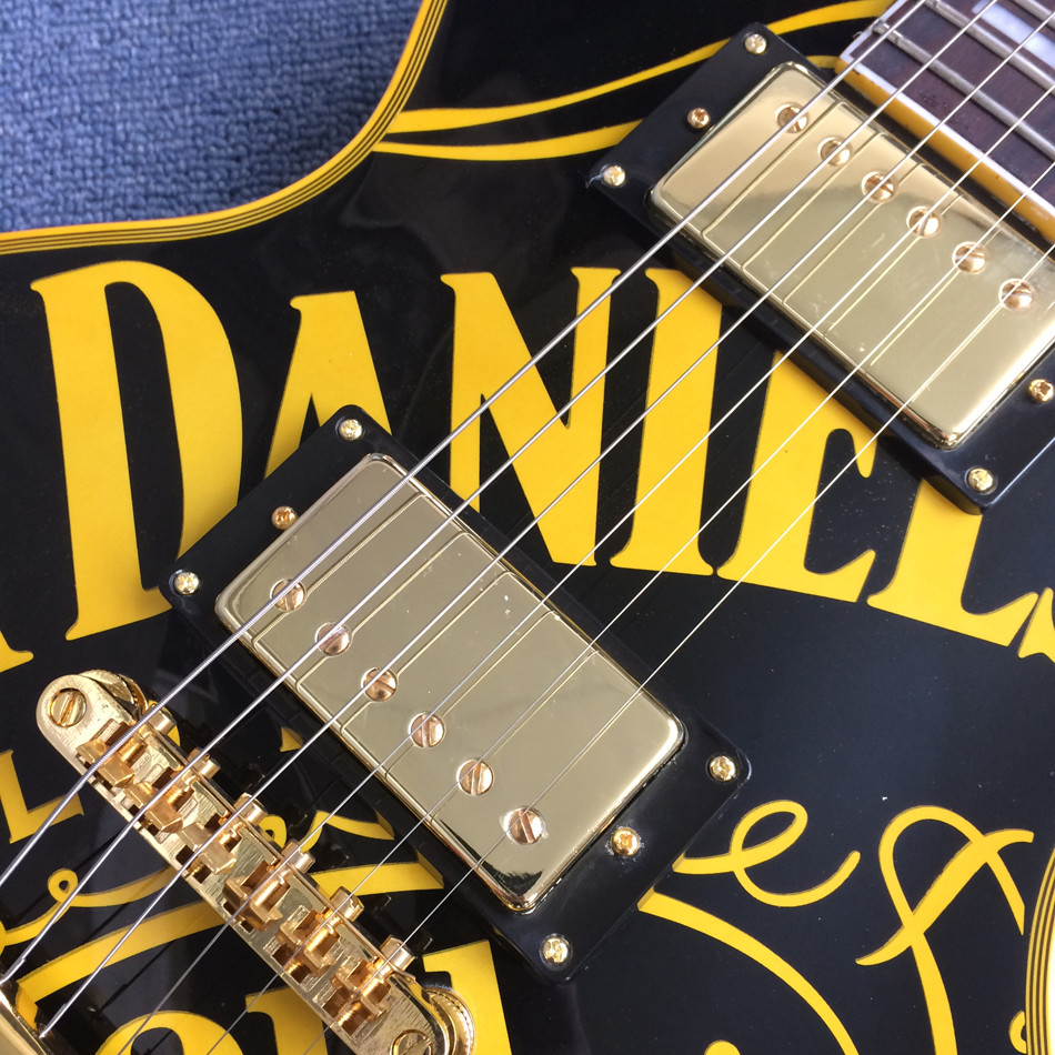 JACK DANIELS standard LP electric guitar guitar, black and yellow combination, gold pieces, free shipping