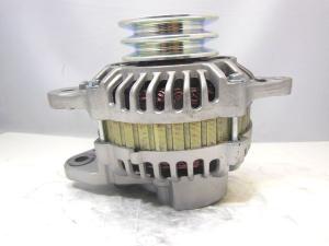 China FUSO 4M40 ENGINE ALTERNATOR A003TB1399 ME202972 A003TB1299 ME202971 factory