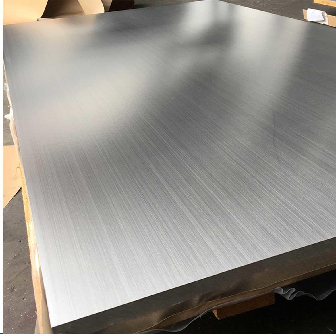 Buy discount brushed stainless steel plate china factory