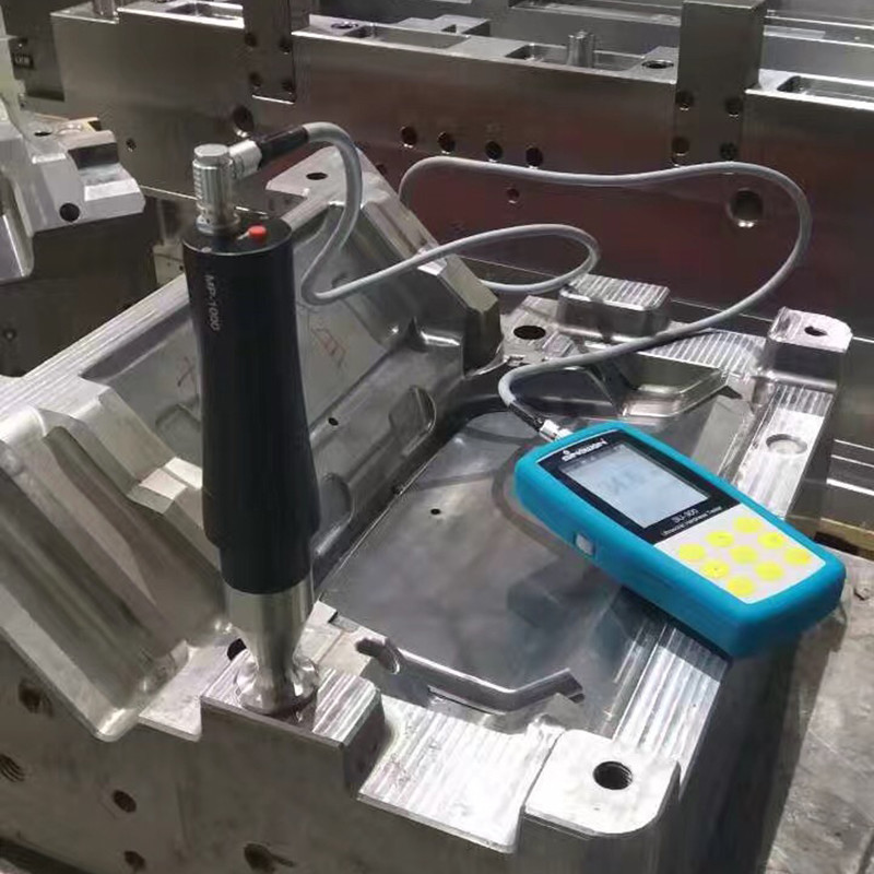 Dynasonic Portable Hardness Tester