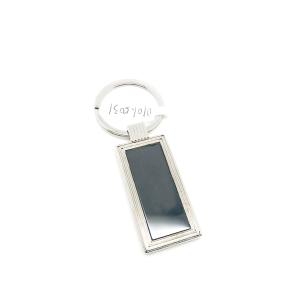 China Fashionable Metal Keychain Holder Metal Personalised Keyrings factory