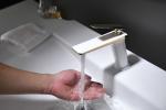 T&F Bathroom Basin Faucets , Chrome Brass Single Hole Basin Mixer Tap