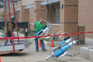 China Red Blue Sliver Solar Wind Hybrid Power System 300W 24V Wind Turbine For Home factory