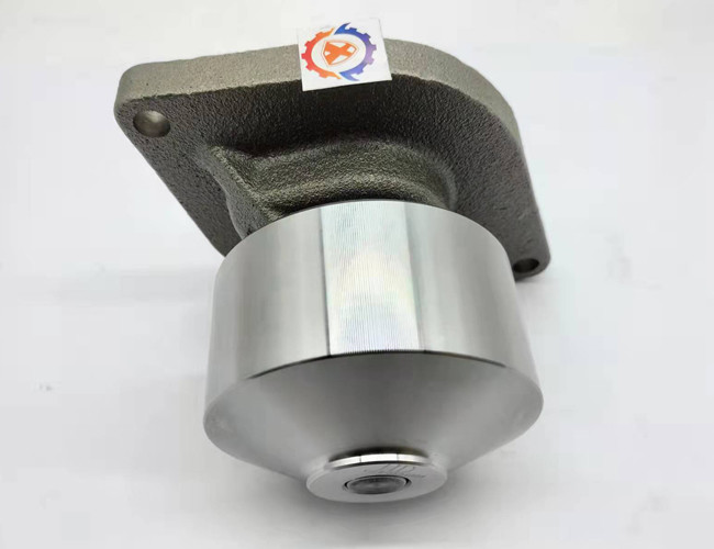 PC200-8 PC240-8 6D107E Excavator Water Pump 6754-61-1100 6754-61-1010