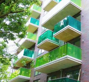 China Apartment Kitchen Staircase Blue PVB Laminated Safety Glass with Solid Structure factory