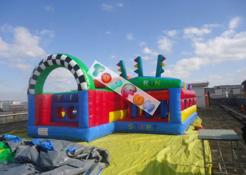 Kids Inlfatable Amusement Parks Inflatable Run Chasing Race Fun City / Durable