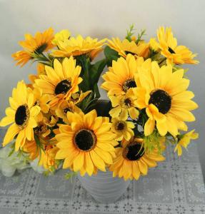 China Decorative Plastic Sunflower Artificial Decoration Sunflower factory
