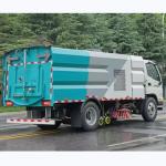 Foton 4*2 LHD Road Sweeping Truck For Different Environmental Conditions Euro3