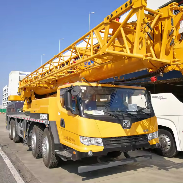 China XCM G 50 Tons Hydraulic Mobile 50t Truck Crane XCT50_M QY50KA QY55KC For Sale