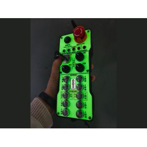 China Intrinsically Safe And Explosion-Proof Wireless Remote Control For Mining Machinery Industry factory