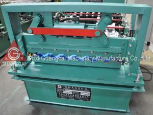 China Corrugated Sheet Cold Roll Forming Machine / Metal Roofing Sheet Making Machine factory