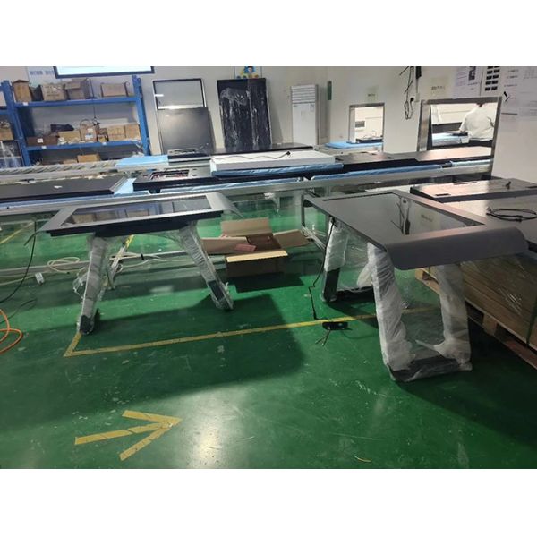 43 inch Waterproof Customize Interactive Multi Touch Table Smart LCD Coffee Table for Coffee or Restaurant