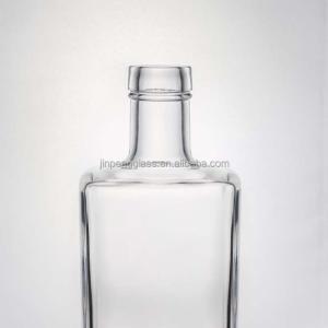 China Glass Collar Square Gin Whiskey Rum Wine Vodka Bottle 750ml with Synthetic Cork factory