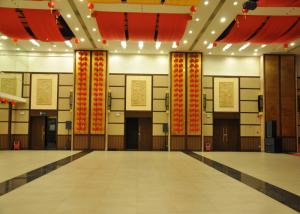 China Melamine Wooden Partition Wall , Office Partition System , Move Walls factory