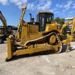 Robust Used Caterpillar Dozer CAT D7R Excavating Machine