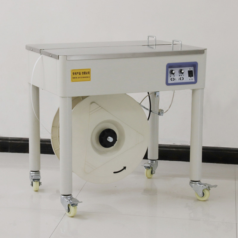 China Upright Semi Auto Polypropylene Banding Machine Strapping Packing Machine factory
