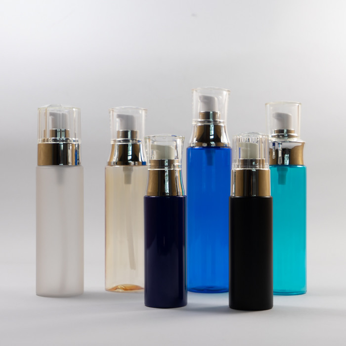 Customized Lotion 230ml Plastic Cosmetic Bottles With Silver Collar Pump