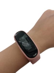 China Rectangle Pink Silicone Wearable Step Tracker Simple Wrist Pedometer factory