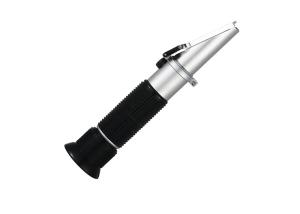 China 0~25% Hand Held Refractometer , Glycol Tester Refractometer 160*59*49mm Size factory