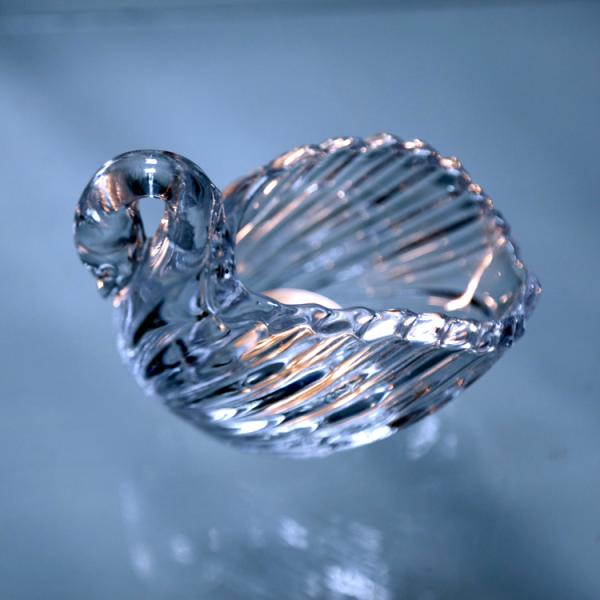 OEM Swan Vintage Glass Candle Holder For Wedding LFGB Certified