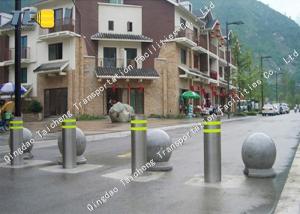 China Pneumatic Type Automatic Rising Bollards Hot Dipped Galvanized Surface factory