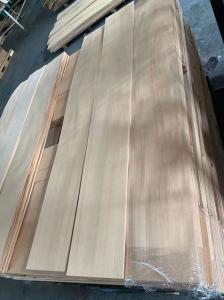 China Slice Cut Steamed Beech Wood Flooring Veneer 12% Moisture factory