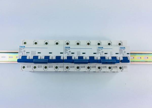 Leakage Low Voltage Miniature Circuit Breaker High Breaking With Double