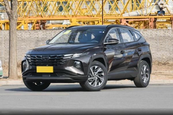 Hyundaii Tucson L 1.5T TOP N LINE Hyundai Tucson Hybrid Compact SUV Gasoline