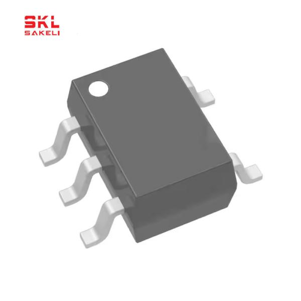 China AD8627AKSZ-REEL7 Amplifier IC Chips SC-70-5 Package J-FET Amplifier Circuit Rail-to-Rail 15mA  350µV factory