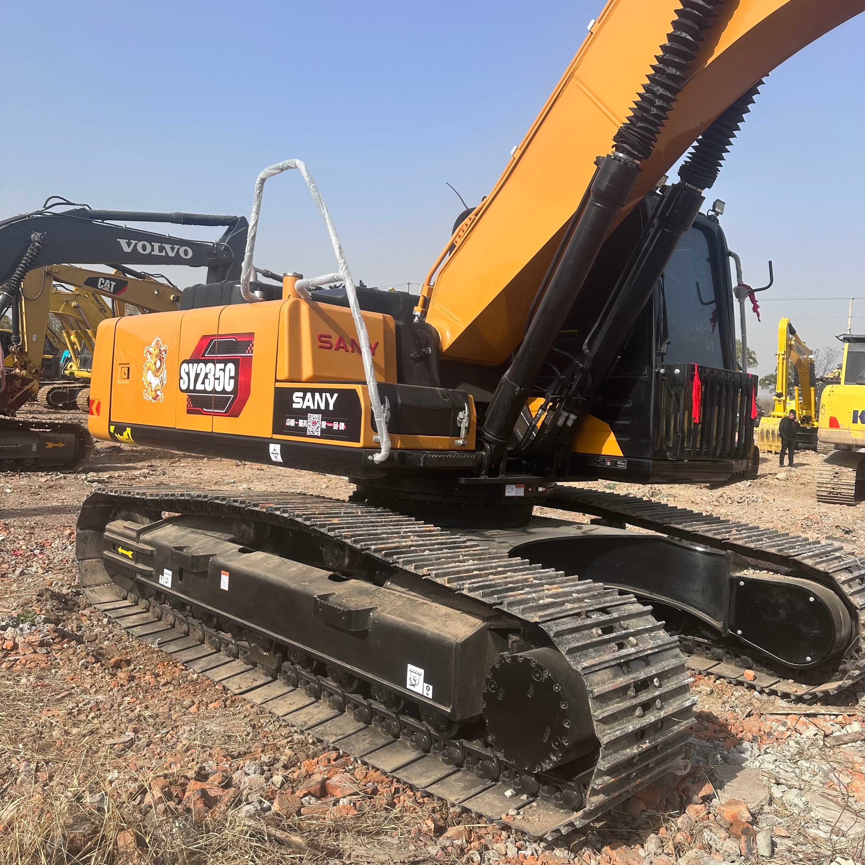 Used SANY Digger SY235C Secondhand 23.5on Medium Type Crawler Excavator