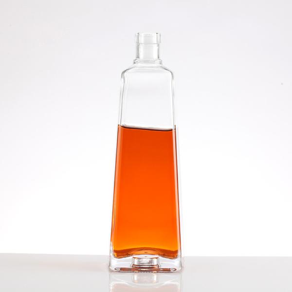 Extra Flint Glass Gin Vodka Whisky Whiskey Tequila Bottle with Cork 500ml 700ml