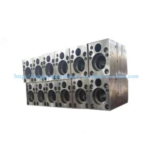 China C6.4 C6.6 Diesel Engine Spare Parts Cylinder Head for Excavator Loader factory