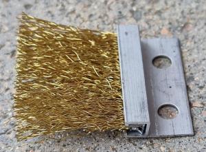China Laser Guide Pure Copper Wire Clean Copper Brush H-Type Aluminum Alloy Copper Wire Brush factory