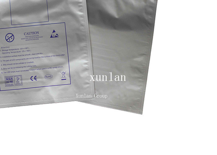 Matte Aluminum Foil Bags , Four Layer Structure Envelope Bubble Mailers