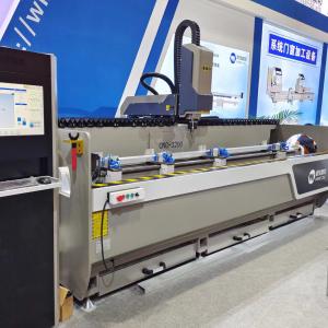 China 3+1 Axis CNC Machining Center factory